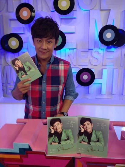 陈浩民到访音乐风云榜宣传新碟《我爱你》