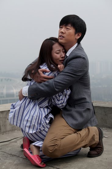 《<em>女人的</em>颜色》今晚开播 <em>故事</em>开篇直奔高潮_
