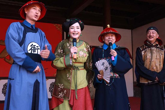 潘长江巩汉林忙《毛驴县令》，先不考虑上春晚