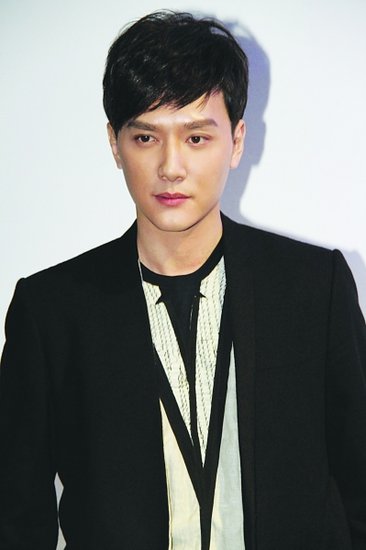 《鸿门宴》冯绍峰最抢眼 将成中国银幕新天王