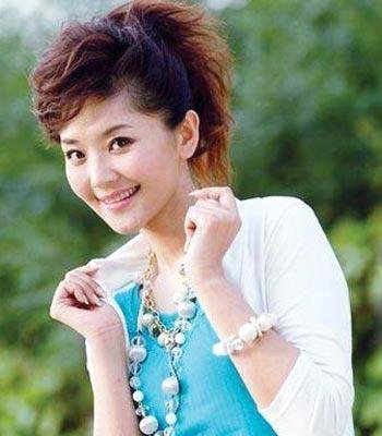 董卿周涛争当一姐撕破脸 主持人美丽部位揭秘
