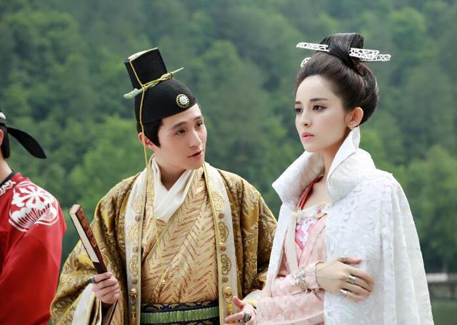 《青丘狐》压轴单元将播 强宇诠释霸道痴情男