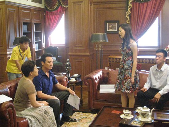 <em>柔情</em>刻画<em>父女</em>反目++《先结婚