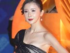 CN Feifei không nói gì về lòng không hài lòng đối mặt với truyền hình kéo để mặc váy không sợ bị bước vào