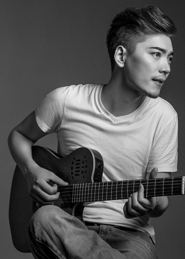 《思美人》发布主题曲 简弘亦曝曲折创作过程