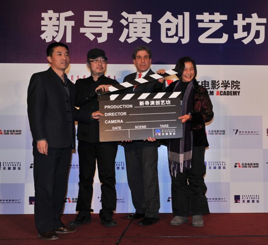 新导演创艺坊成立 将翻拍邵氏老电影(图)_娱