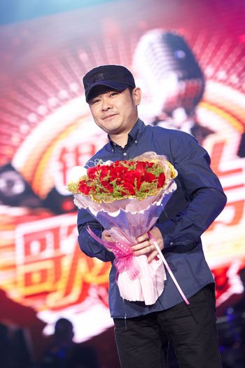 刀郎低调现身《歌声传奇》 称今年内将全国巡