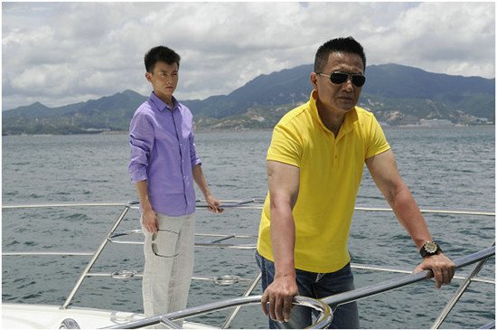 《国门英雄》紧张悬疑 张志坚请君入瓮欲夺东