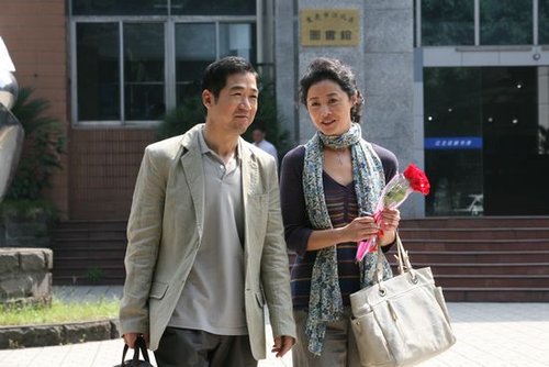 《不如跳舞》明日开播 剧中“三角恋情”引关注