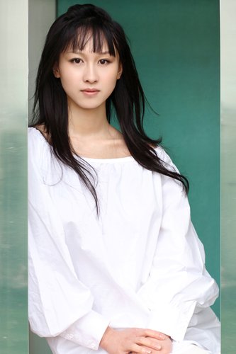 《圣天门口》横店热拍 练束梅全情投入脚伤不