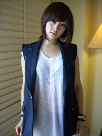 韩星KARA妮可拒续约 具荷拉为组合解散传闻致