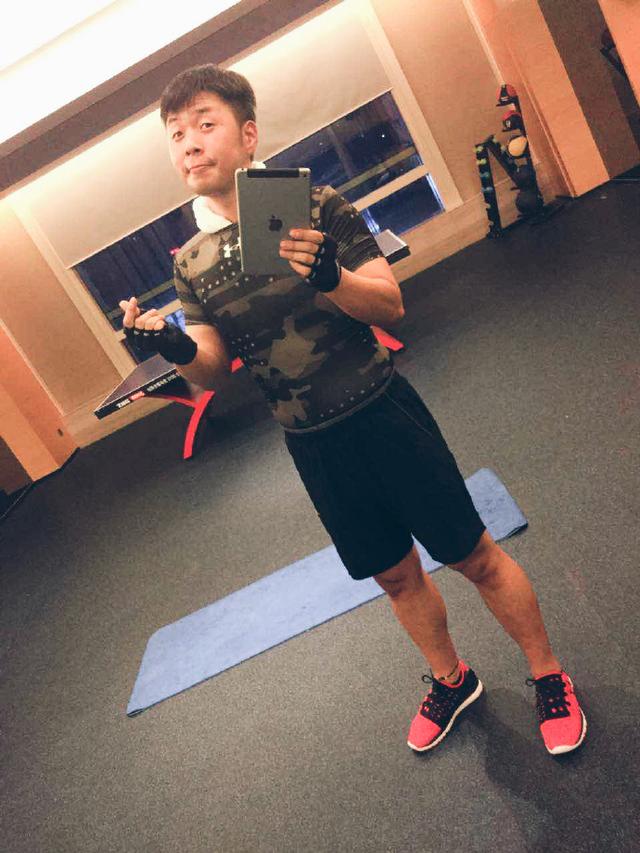 杜海涛100天瘦了30斤：运动让我帅了不少