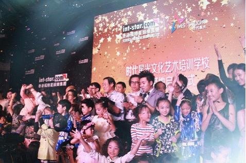 中国小童星前100排%_大时代,小童星|中国童星30年观察