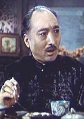 著名艺术家陈强逝世 陈佩斯独守半小时痛悼父亲