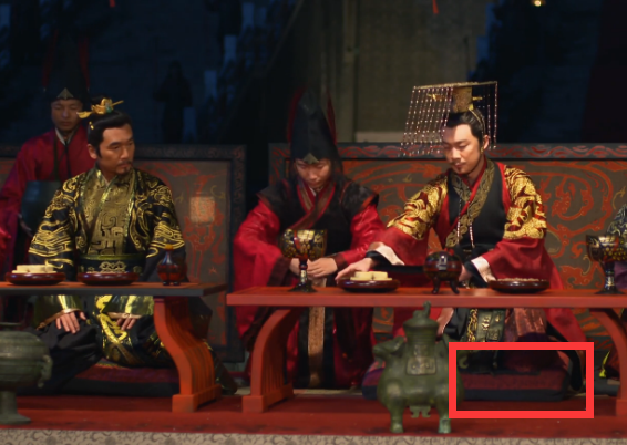 《芈月传》礼仪揭秘:天子吃饭都只能先吃一口