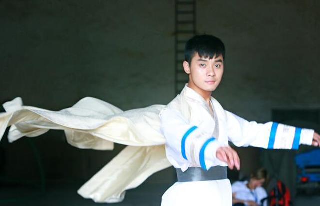 蓝飞洋新片上映 《君贺奇遇记》爆笑贺岁