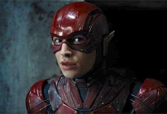 比利·克鲁德普加盟《闪电侠》 将扮男主角父亲