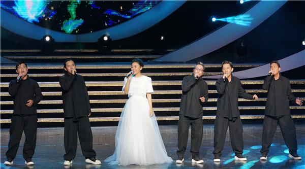 阿鲁阿卓和山风组合亮相中国国际民间艺术节