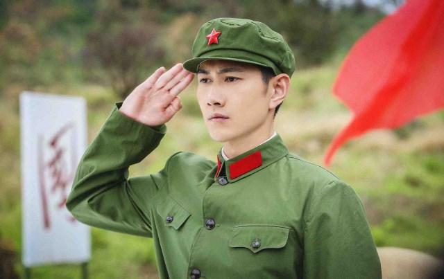 美男何明翰《仨妈俩爸》收视夺冠 完美收官_娱乐_腾讯网