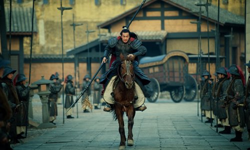 吕布白门楼难逃一死 新《三国》何润东完美谢幕_娱乐_腾讯网