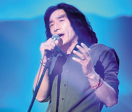 唐朝乐队主唱丁武:从没想过单飞 这现象很恶劣_娱乐_腾讯网