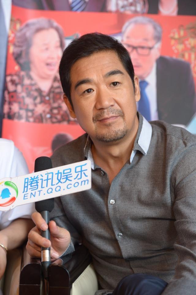 昔日王熙凤变全职太太 张国立曝邓婕已隐退