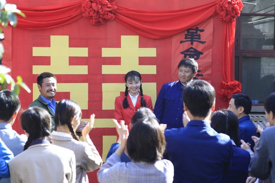 《妈妈我爱你》热播 刘威葳跨年代出演女强人