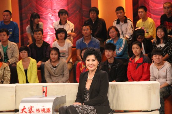 田岷作客《夫妻天下》 与英达再续“夫妻”前缘