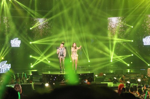 许艺娜《天籁之声》夺冠 雨洁或加注千万打造