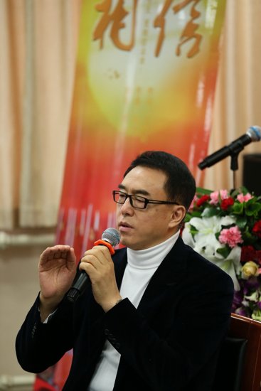 谭晶携新歌《相信》走进校园 现场分享创作心