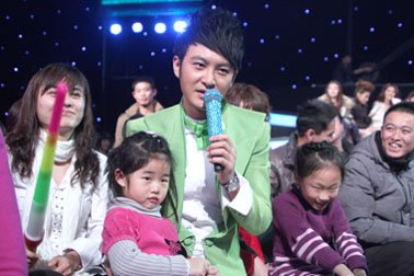 韦至领衔主持BTV网络春晚 开启梦想放飞之旅