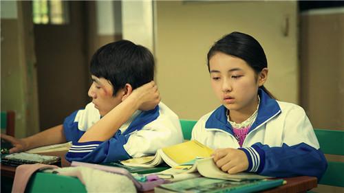 《同桌的你》受观众热捧 张子枫触萌芽引回忆