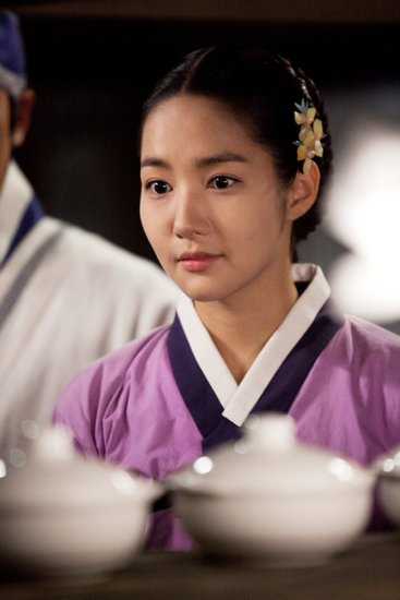 《Dr.JIN》片花公开 朴敏英好奇手握木质听诊器