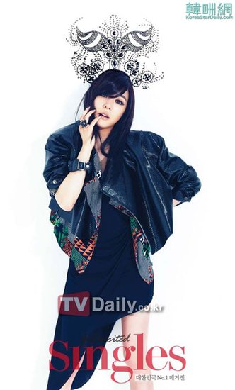 <em>少女时代</em>Tiffany狂野造型曝光 吹Rock Chic风情