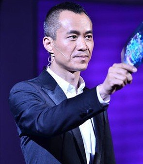 邱启明出任亚洲联合卫视副台长 将<em>兼职湖南</em>卫