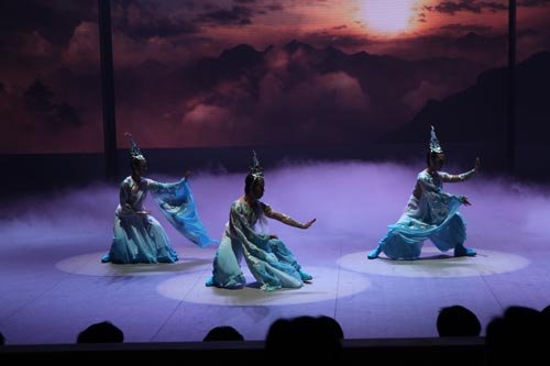 太极琴侠重出江湖 三部巨作弘扬太极(组图)