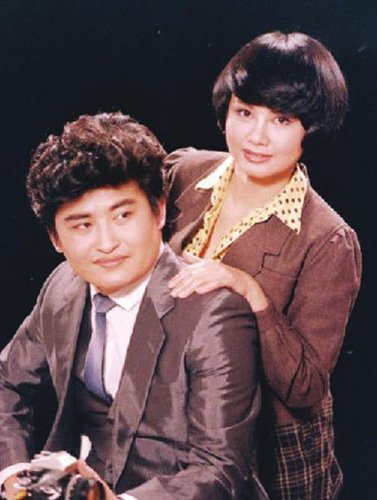 刘欢自曝当年9天就追到老婆 结婚1年自己就火