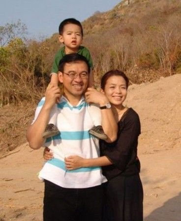 大楚网媒体库  湖北娱乐频道媒体库  正文    倪萍儿子虎子.