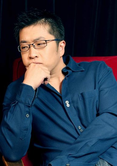 小柯写沈阳市歌《阳光传奇》 李代沫吴莫愁合