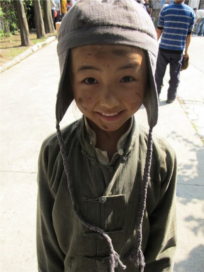 张子枫脸妆脏兮兮(图)