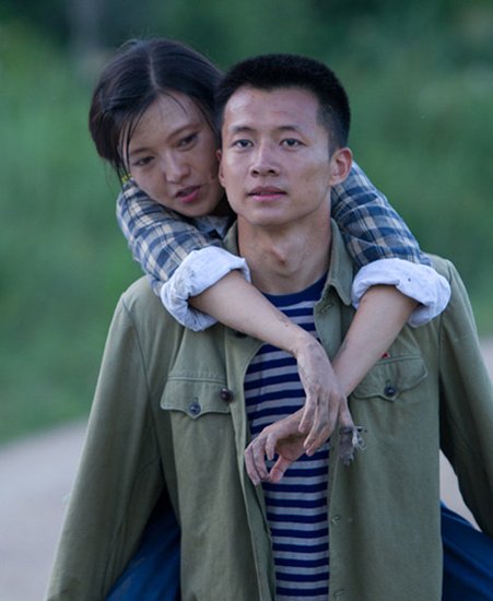 《知青》央一黄金档开播 唐曾激情演绎热血青年