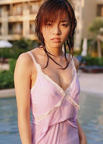 日本女星释由美子否认与gackt有肉体关系 娱乐 腾讯网