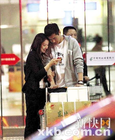 高云翔承认与董璇恋情:见过家长 今年不结婚