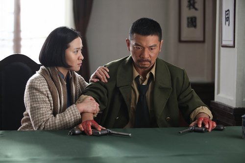 《狂飙支队》邢佳栋当模范兵 信仰比子弹更强大
