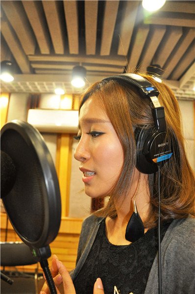 李一嘉演唱《狼少年》中文主题曲