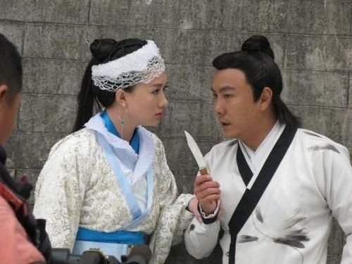 《十大奇冤》日前在东南卫视热播当中,剧中主演张卫健扮演的"刘福星"