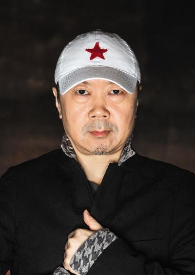 在崔健看来 怀旧+摇滚教父=那个年代的老帮菜