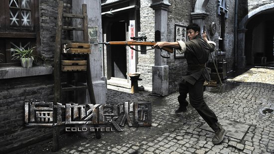 网络文学给力电影《遍地狼烟》 何润东自曝怪