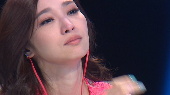 吴佩慈录《中国星》犯花痴 谭咏麟吐槽外貌协