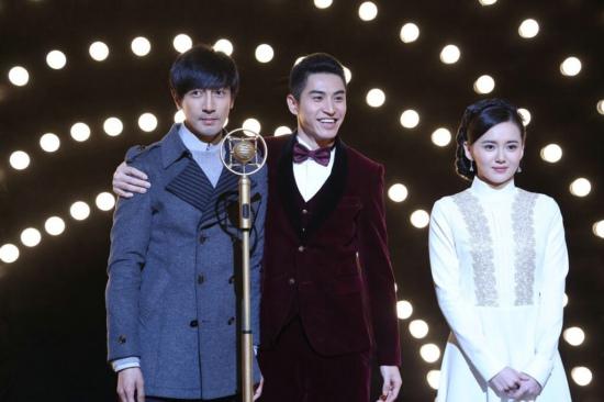 孟召重《燃情大地》杀青 花样小爷燃乱世兄弟情